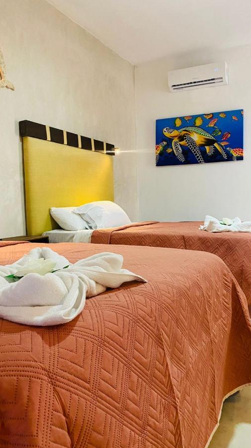 Casa Delfines Rio Lagartos Hotel Buitenkant foto